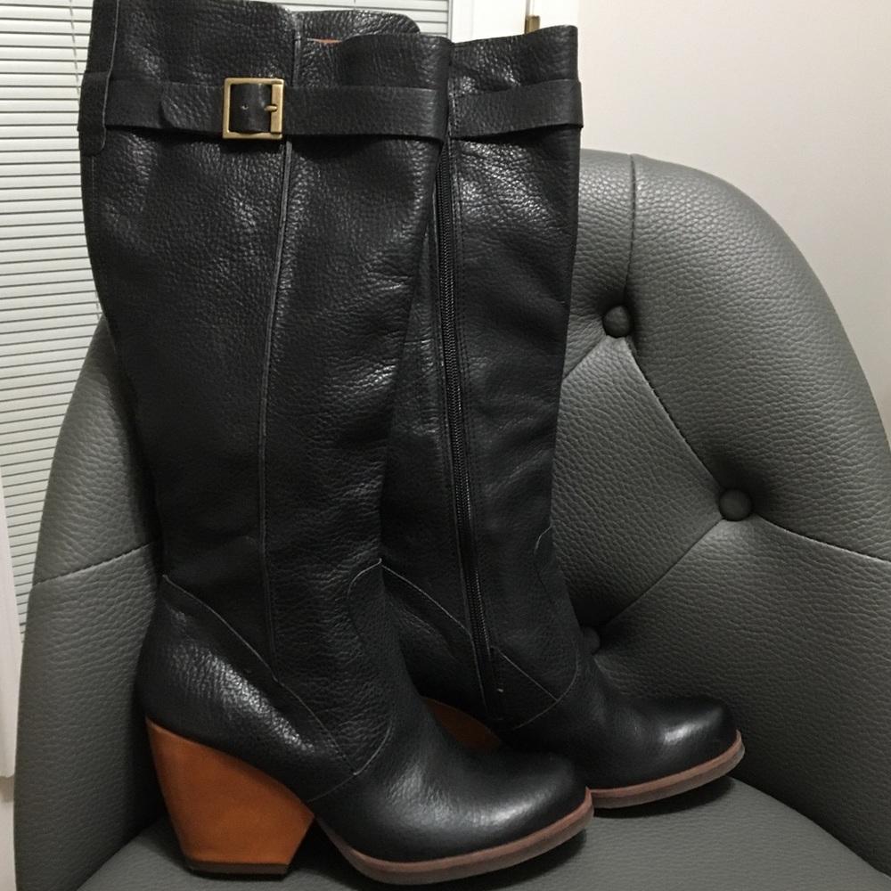 Korks Kork-Ease Sweet Boots Tall Pebble Leather 7M